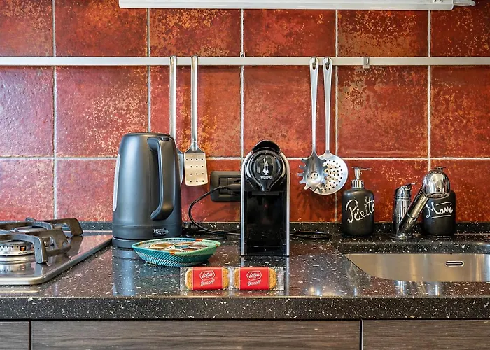 Vik Suites-whirlpool-2br-near Downtown